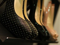 Brian Atwood predstavil v Bratislave krásne topánky. 