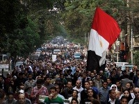 Káhira sa pripravuje na masové protesty proti Mursímu