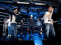 Backstreet Boys - Jordan Knight, Brian Littrell, A.J. McLean, Danny Wood, Jonathan Knight, Howie Dorough, Joey McIntyre a Nick Carter