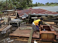 Tajfún Bopha si vyžiadal najmenej 74 obetí na životoch