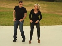 John Travolta a Olivia Newton-John v novom videoklipe