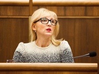 Renáta Zmajkovičová Renáta Zmajkovičová