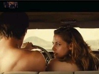 Kristen Stewart vo filme Na ceste