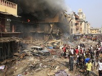 Výbuch skladu so zábavnou pyrotechnikou v Lagose