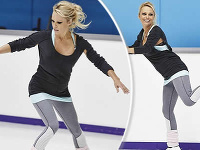 Pamela Anderson očarila na korčuliarskom tréningu.