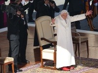 Pápež Benedikt XVI predniesol poslednú verejnú modlitbu