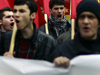 Protestné pochody sa konali v Madride i ďalších asi 60 mestách