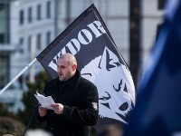 Bratislava - Pochod neonacistov a protestné zhromaždenie. 
