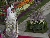 Pápež František, veľkonočná svätá omša, Vatikán