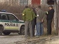 Susedská nenávisť v Slavošovciach: Vypálené garáže, rozbité okná!