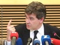 Francúzsky minister kritizuje Barrosa: Podporuje extrémistické skupiny