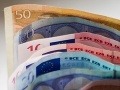 KDH s návrhom na zrušenie obmedzenia daňovej úľavy na manželku neuspelo