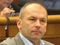 Kaník stiahol návrh na ústavnú ochranu dôchodkov: Chce o ňom diskutovať