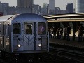 Čierni pasažieri ovládli verejnú dopravu v New Yorku: Mesto pripravili o stovky miliónov
