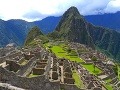 Peru deportovalo pre poškodzovanie Machu Picchu 5 turistov: Šiesteho čaká proces