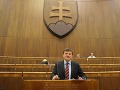 Možno získame o niečo menej poslancov, ale Majerský post župana, povedal Hlina