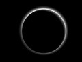 Ďalšie nečakané zistenia o trpasličej planéte: Vedci odhalili, prečo je Pluto červené