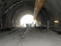Explózia plynu v čínskom tuneli: Výbuch neprežilo 12 robotníkov
