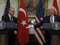 Erdogan a Trump si telefonovali: Hlavnou témou bolo ukončenie krízy v sýrskom Idlibe