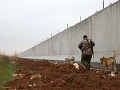 Napätie medzi Tureckom a Iránom: Krajina polmesiaca začala so stavbou ochranného múru