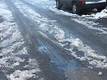 Meteorológovia varujú vodičov: Pozor na poľadovicu na západnom a strednom Slovensku