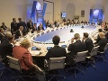 Lídri NATO opakovane vyzývajú Rusov: Stiahnite svojich vojakov z týchto oblastí