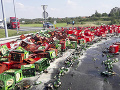 FOTO Pohľad, ktorý rozplače nejedného muža: V Poľsku sa prevrátil kamión s českým pivom