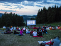 Premietanie filmu vo výške 769 metrov nad morom: FOTO Kopec Straník sa zmenil na letné kino