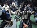 Migranti blokujú výstup z Migranti blokujú výstup z