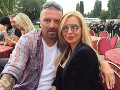 Škandál, aký v našom šoubiznise nemá obdoby: Športovec a moderátorka už poznajú tresty... Známej blondínke hrozí basa!