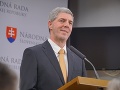 NAŽIVO Bugár odovzdá podpisy na prezidentskú kandidatúru