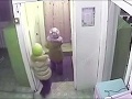 Dve dievčatká (5) chceli Dve dievčatká (5) chceli
