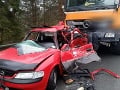 Smrteľná nehoda na Spiši: FOTO Vodička vletela pod cestárske auto, bola na mieste mŕtva