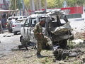 Teroristický útok v centre Mogadiša: Dva výbuchy zabili najmenej 11 ľudí