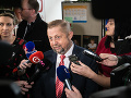 Štefan Harabin si aj napriek nepriaznivým prvým sčítaniam odovzdaných hlasov verí