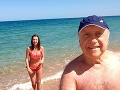 Gymnastický kúsok Slováčka (75) na dovolenke s milenkou (36): Felix, POZOR, nech ti nevyletí vtáčik!