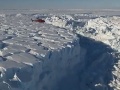 VIDEO Objav pod jedným z najväčších ľadovcov Antarktídy predstavuje hrozbu pre celý svet