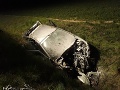 Nešťastie vo Fekišovciach: FOTO Auto skončilo mimo cesty, hlásia zranených