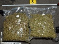 FOTO Veľký úlovok žilinských policajtov: Pri protidrogovej akcii zaistili 2,5 kilogramu marihuany