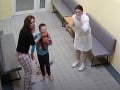 Adamko upadol po operácii mandlí do kómy: Zvrat po reportáži, ktorá odhalila desivú pravdu