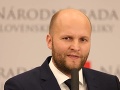 Ministerstvo obrany vyhlásilo pochybný tender, tvrdí Naď: Na kvalitnú súťaž nedalo čas