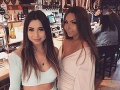 Brunetka si objednala na internete sexi plavky: FOTO čírej pohromy, ktorú nemôže nosiť ani doma