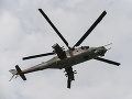 Český vojenský vrtuľník Mi-24 musel vynútene pristáť: Lety tohto typu pozastavili
