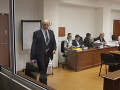 ONLINE Rusko sa rozčertil na súde: Tu sa dá vybaviť aj úmrtný list a neznamená to, že ste mŕtvy