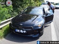 FOTO Drzosť najvyššieho rangu! Policajtov predbiehal zdrogovaný a s falošnými majákmi