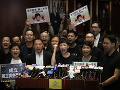 V Hongkongu sa konajú komunálne voľby: Sú považované za referendum o protestoch