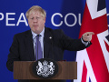Boris Johnson súťaží s Boris Johnson súťaží s