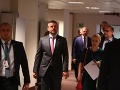 EXKLUZÍVNE FOTO Pellegrini v lietadle po summite, takto ste ho ešte nevideli! Bolo to vyčerpávajúce