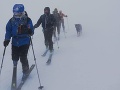 Horskí záchranári opäť v akcii: Pomáhali zranenej 32-ročnej splitboardistke