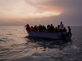 Migranti sa stále presúvajú smerom do Európy: Pri Turecku sa potopil ďalší čln